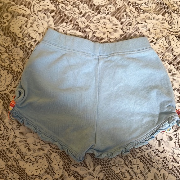 Gymboree Infant Girls Shorts - 12-18 months-gently worn - Picture 2 of 3
